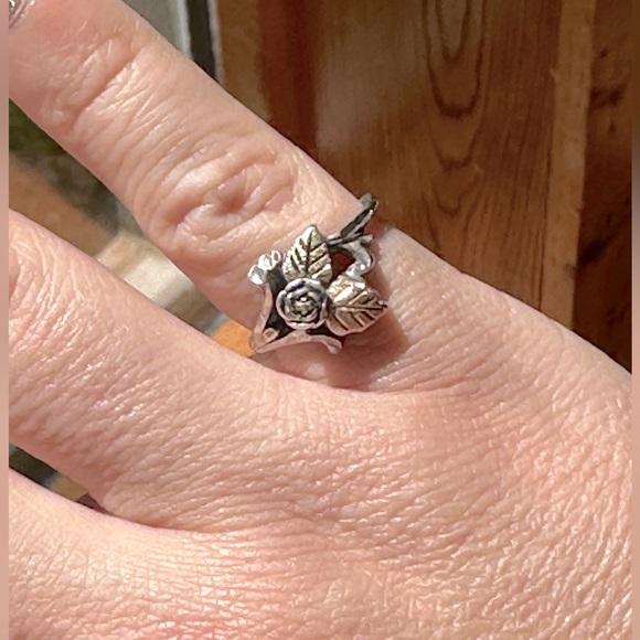 Vintage Black Hills Gold 925 Sterling Silver 12K Yellow & Rose Gold Rose Ring - Picture 14 of 14